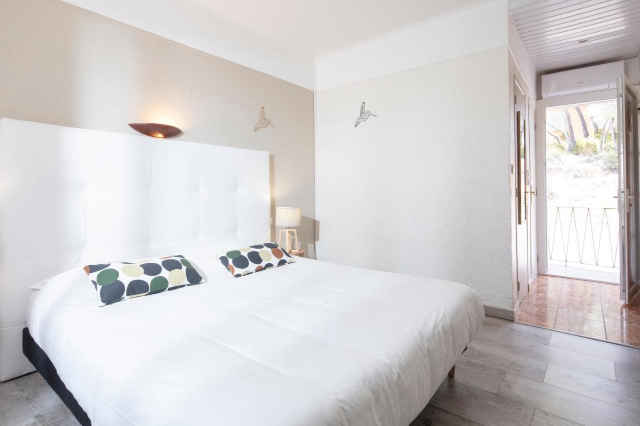 Hotel Les Rocailles Монтаньяк Экстерьер фото